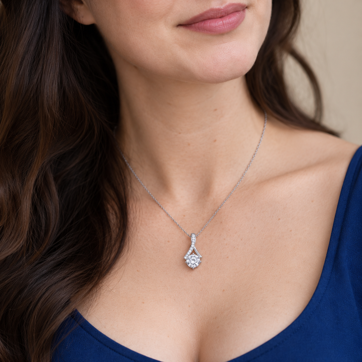 À MON AMOUR – COLLIER RUBAN POUR ELLE & COFFRET EN NOYER GRAVÉ